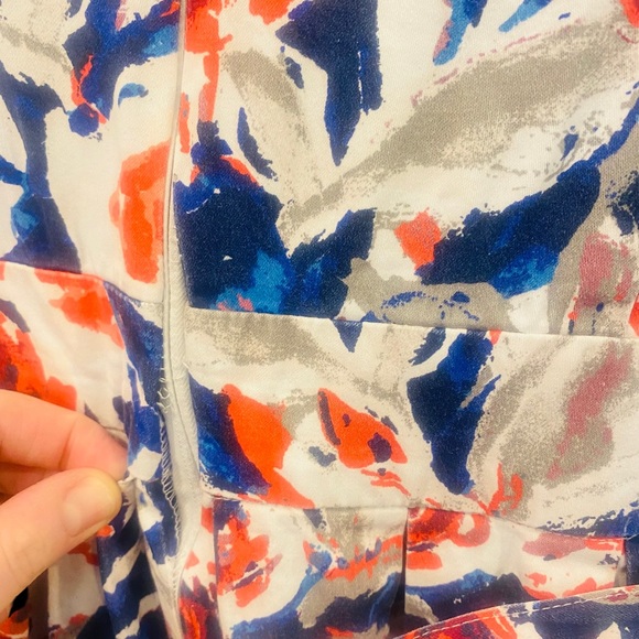 Dress Floral Size 10 Fit Flare Belted Blue Red White Flowers Zip Tulle Lined - Picture 12 of 13